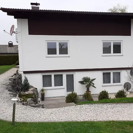 Haus Broni