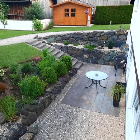 Haus Broni *